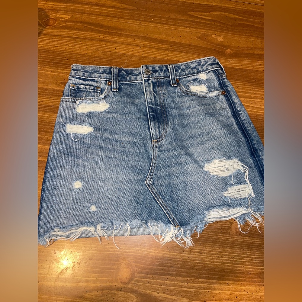 Abercrombie & Fitch Zoe Natural Rise Vintage A-Line Mini Skirt Distressed 27/4